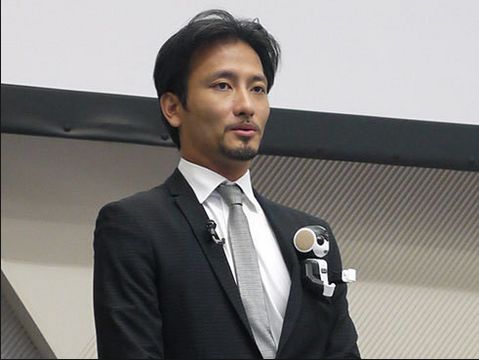 ヒューマンアカデミーロボット教室高橋智隆